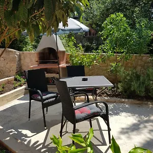 https://apartment-zdenka-veli-losinj.primorje-gorskikotar.com